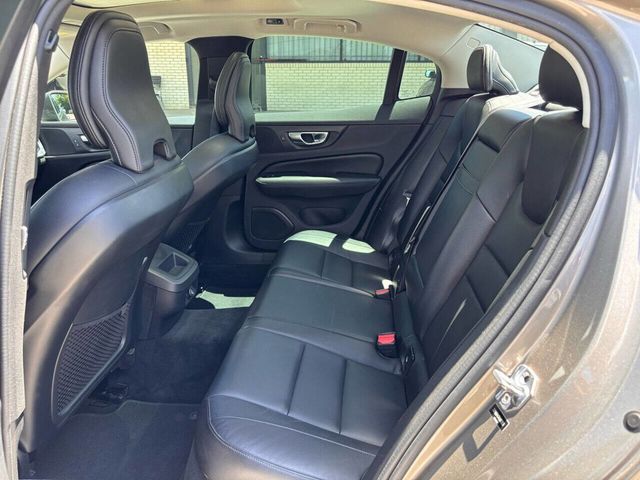2019 Volvo S60 T5 FWD Momentum - 23043017 - 10