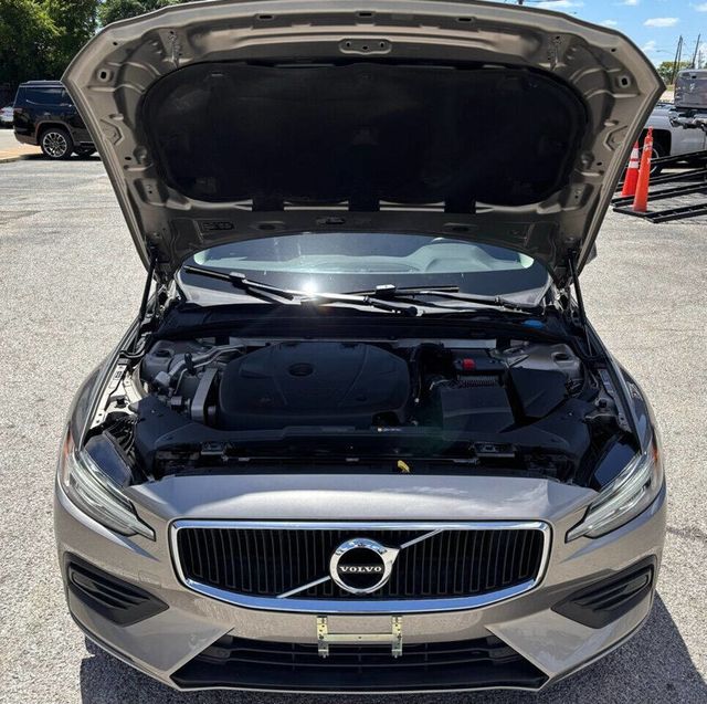 2019 Volvo S60 T5 FWD Momentum - 23043017 - 19