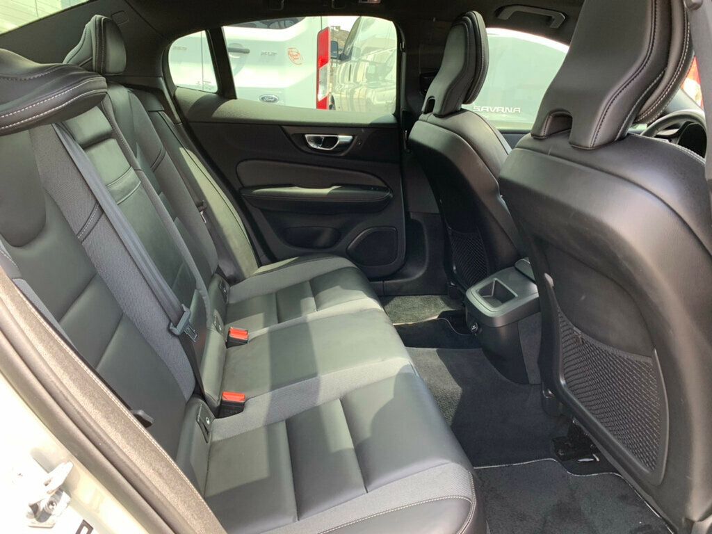 2019 Volvo S60 T5 R-Design photo 36