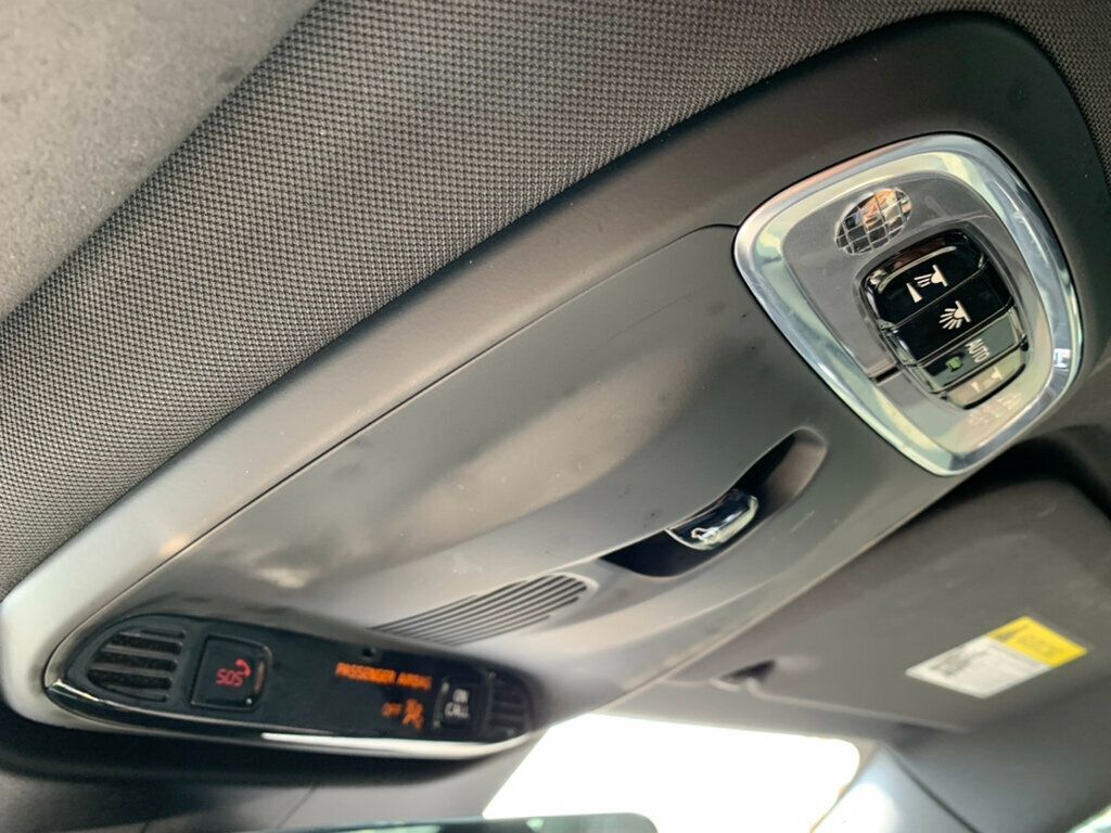 2019 Volvo S60 T5 R-Design photo 55