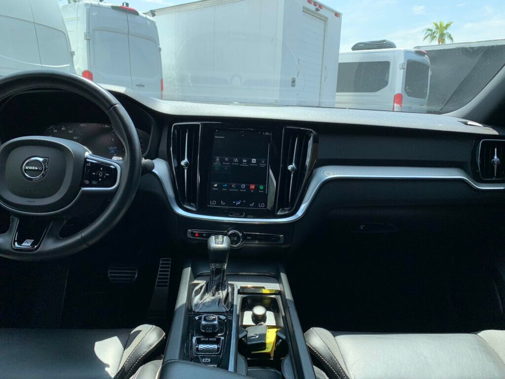 2019 Volvo S60 T5 R-Design photo 57