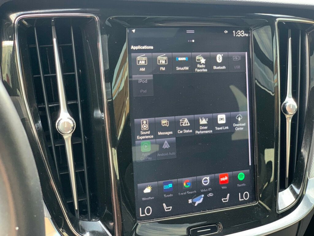 2019 Volvo S60 T5 R-Design photo 8