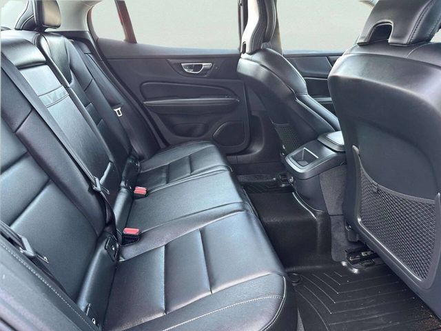 2019 Volvo S60 T6 AWD Momentum - 23038749 - 14