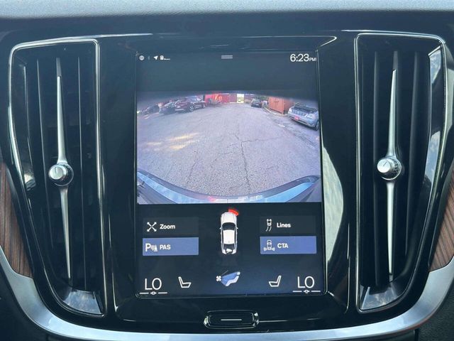 2019 Volvo S60 T6 AWD Momentum - 23038749 - 33
