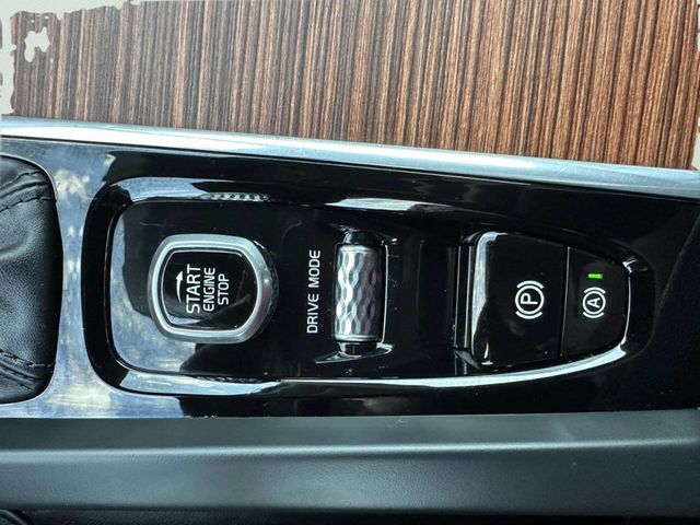 2019 Volvo S60 T6 AWD Momentum - 23038749 - 34
