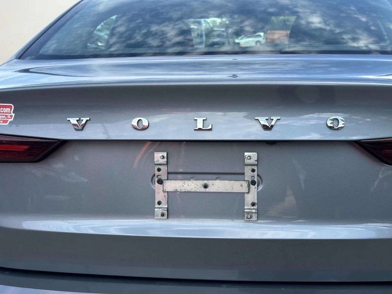 2019 Volvo S60 T6 AWD Momentum - 23038749 - 39