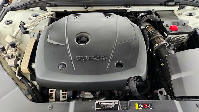 2019 Volvo S60 T6 AWD Momentum - 22965219 - 25
