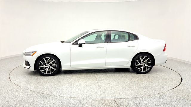 2019 Volvo S60 T6 AWD Momentum - 22965219 - 7