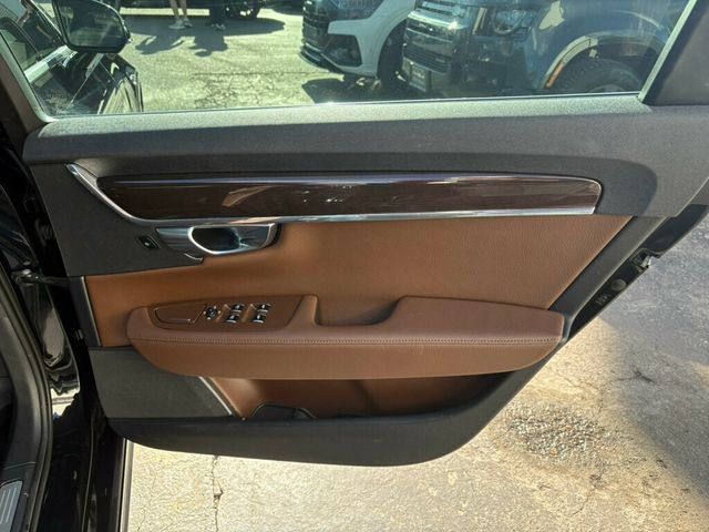 2019 Volvo S90 Local Trade/Momentum Pkg/Heated Seats/Blind Spot Monitor/NAV - 22943772 - 24