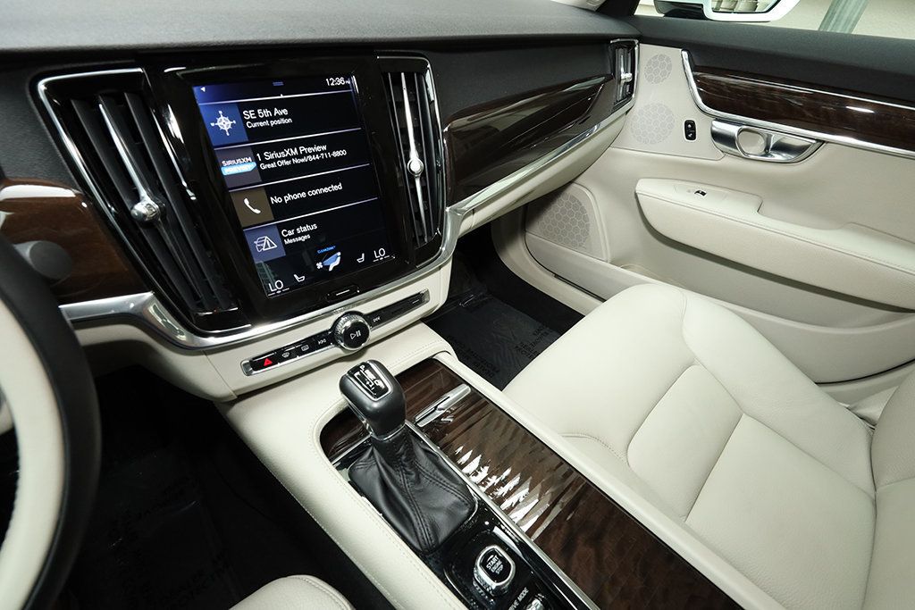 2019 Volvo S90 T5 FWD Momentum - 22972095 - 9