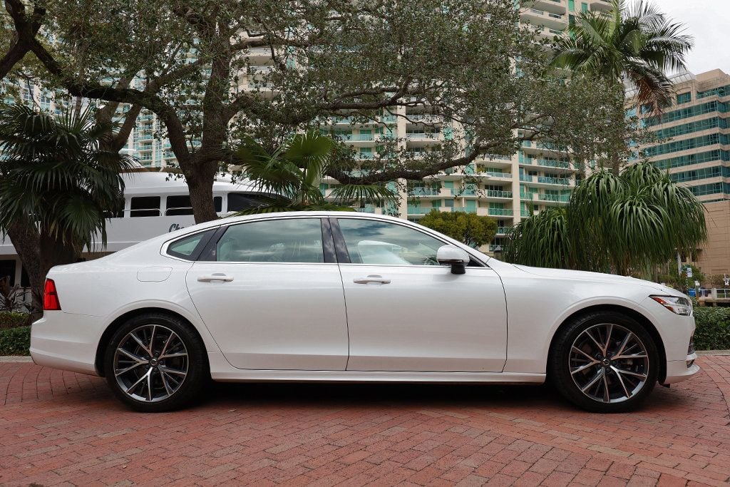 2019 Volvo S90 T5 FWD Momentum - 22972095 - 23
