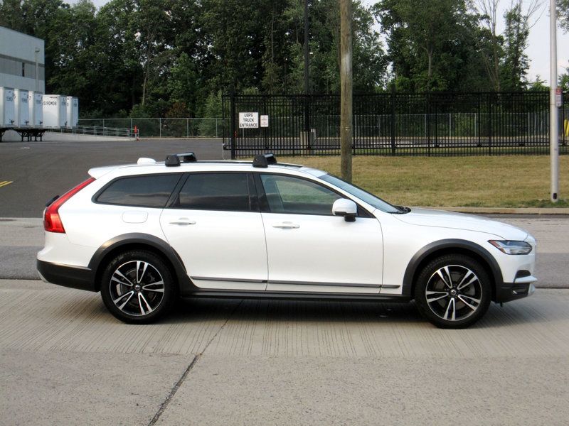 2019 Volvo V90 Cross Country T5 AWD - 22519442 - 9