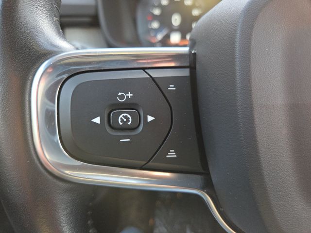 2019 Volvo XC40 T4 FWD Inscription - 22979153 - 24