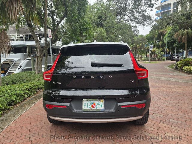 2019 Volvo XC40 T4 FWD Momentum - 23098483 - 9