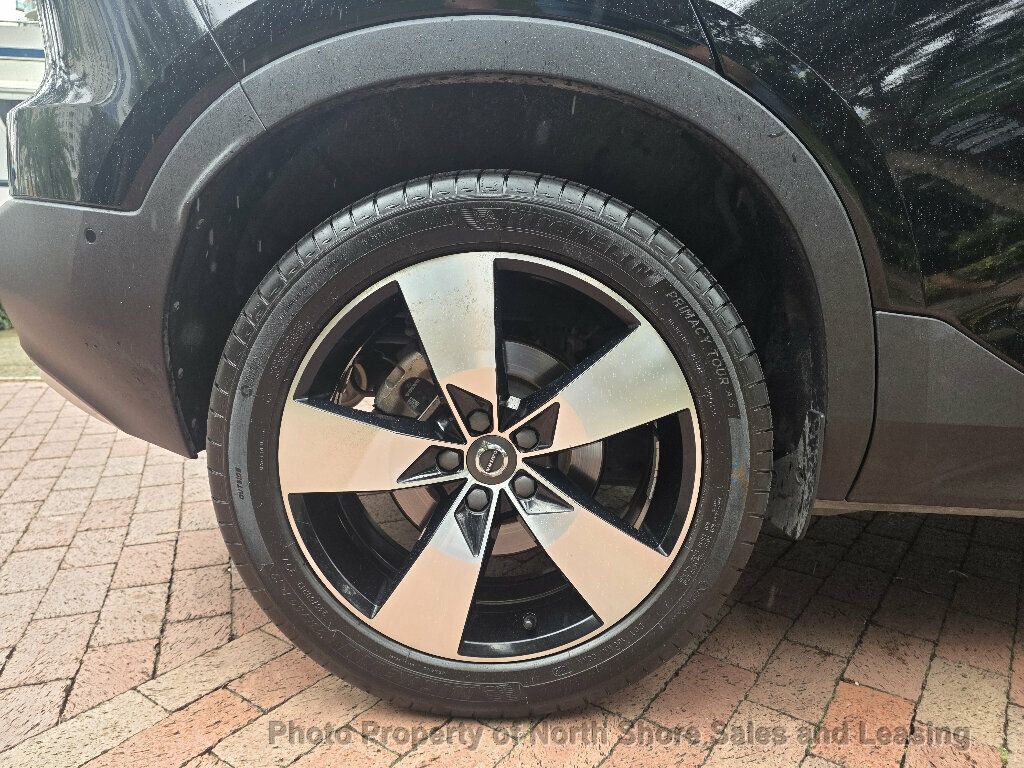 2019 Volvo XC40 T4 FWD Momentum - 23098483 - 11