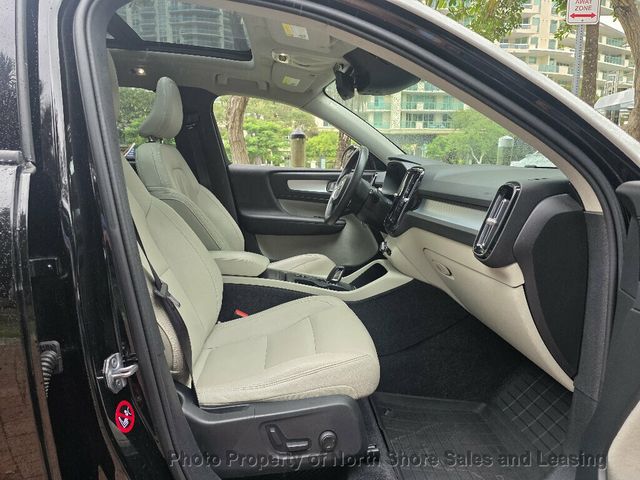 2019 Volvo XC40 T4 FWD Momentum - 23098483 - 15