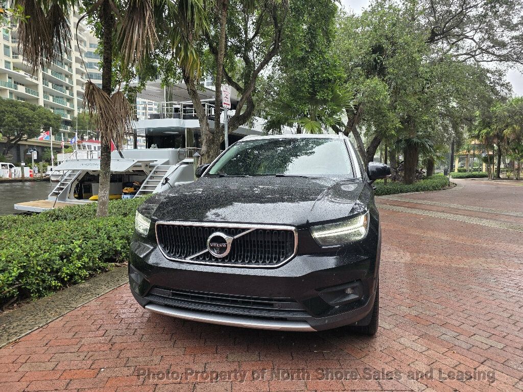 2019 Volvo XC40 T4 FWD Momentum - 23098483 - 19
