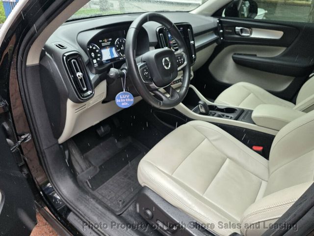 2019 Volvo XC40 T4 FWD Momentum - 23098483 - 30