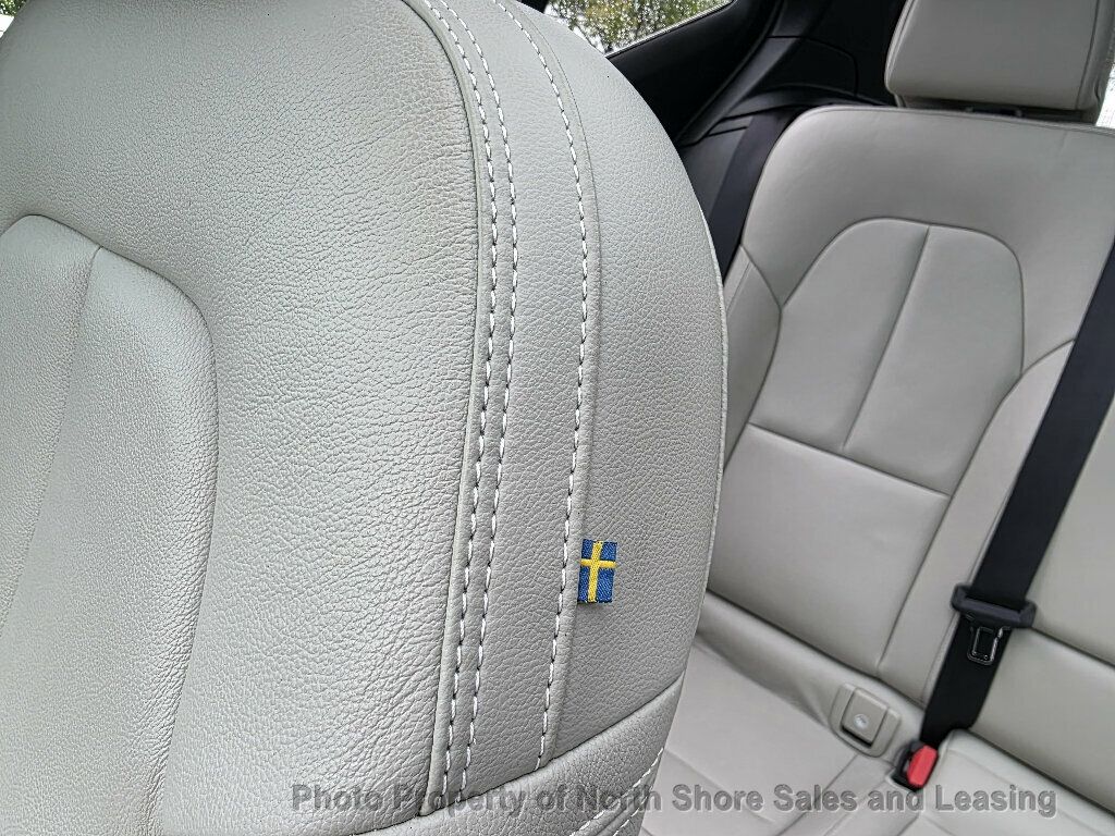 2019 Volvo XC40 T4 FWD Momentum - 23098483 - 45