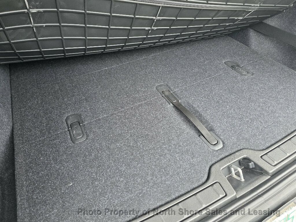 2019 Volvo XC40 T4 FWD Momentum - 23098483 - 56
