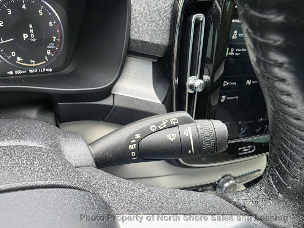 2019 Volvo XC40 T4 FWD Momentum - 23098483 - 64
