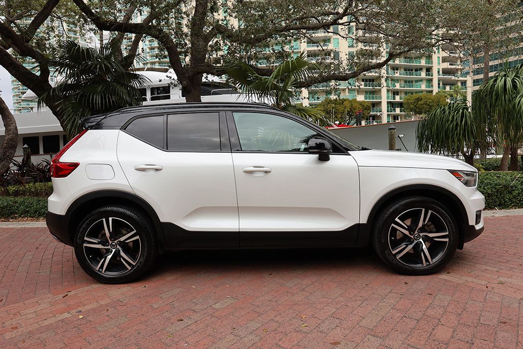 2019 Volvo XC40 T4 FWD R-Design - 22981626 - 14