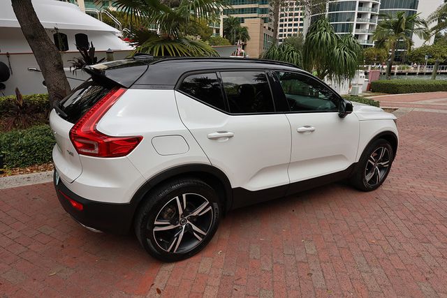 2019 Volvo XC40 T4 FWD R-Design - 22981626 - 18