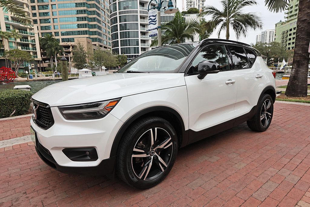 2019 Volvo XC40 T4 FWD R-Design - 22981626 - 23