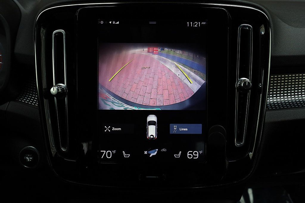 2019 Volvo XC40 T4 FWD R-Design - 22981626 - 45