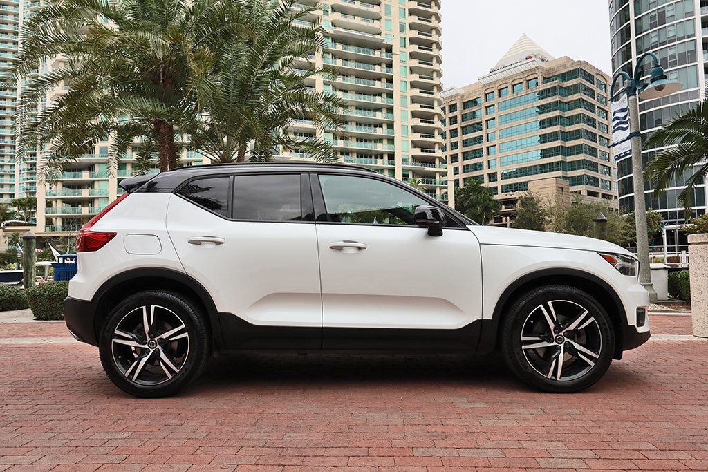 2019 Volvo XC40 T4 FWD R-Design - 22981626 - 62