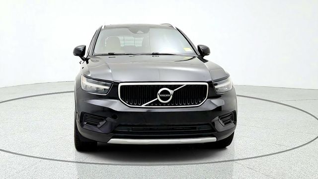 2019 Volvo XC40 T5 AWD Momentum w/ Premium, Vision & Multimedia Pkgs - 23085565 - 1