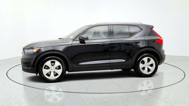 2019 Volvo XC40 T5 AWD Momentum w/ Premium, Vision & Multimedia Pkgs - 23085565 - 7