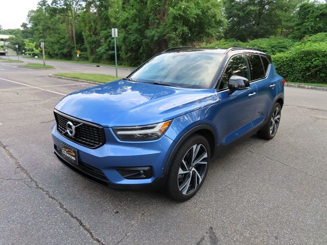 2019 Volvo XC40 T5 AWD R-Design - 23045544 - 3