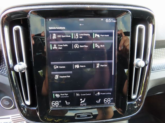 2019 Volvo XC40 T5 AWD R-Design - 23045544 - 39