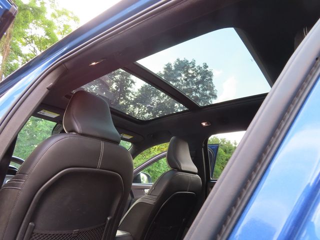 2019 Volvo XC40 T5 AWD R-Design - 23045544 - 7