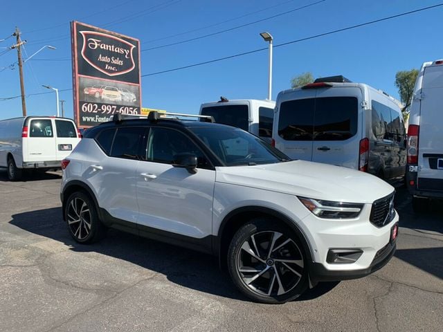 2019 Volvo XC40 T5 AWD R-Design - 22952119 - 1