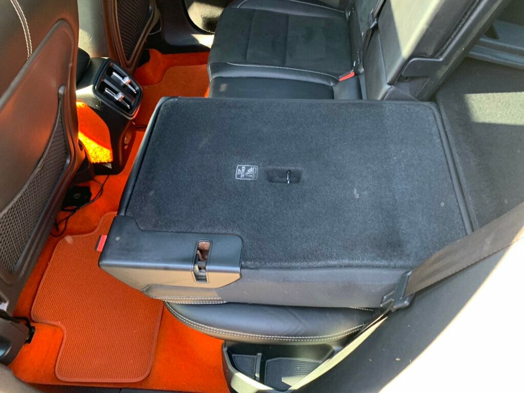 2019 Volvo XC40 T5 AWD R-Design - 22952119 - 28