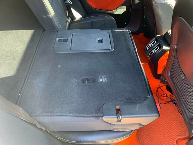 2019 Volvo XC40 T5 AWD R-Design - 22952119 - 37