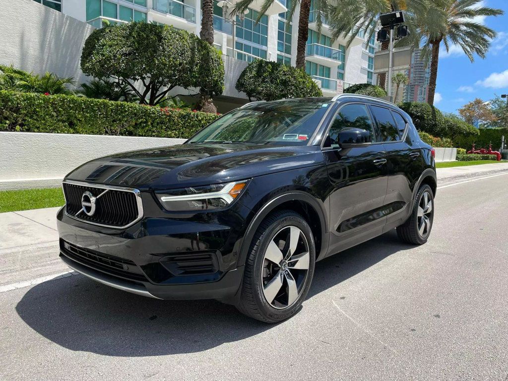 2019 Volvo XC40 T5 AWD R-Design - 22428503 - 3