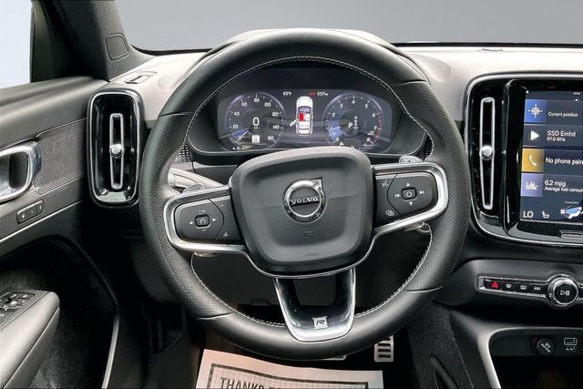2019 Volvo XC40 T5 AWD R-Design - 23031206 - 20