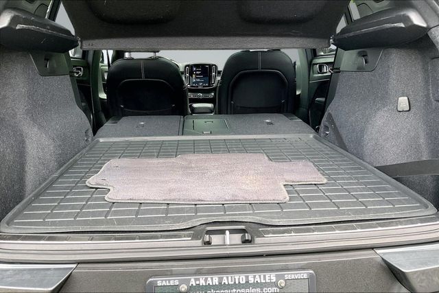 2019 Volvo XC40 T5 AWD R-Design - 23031206 - 38