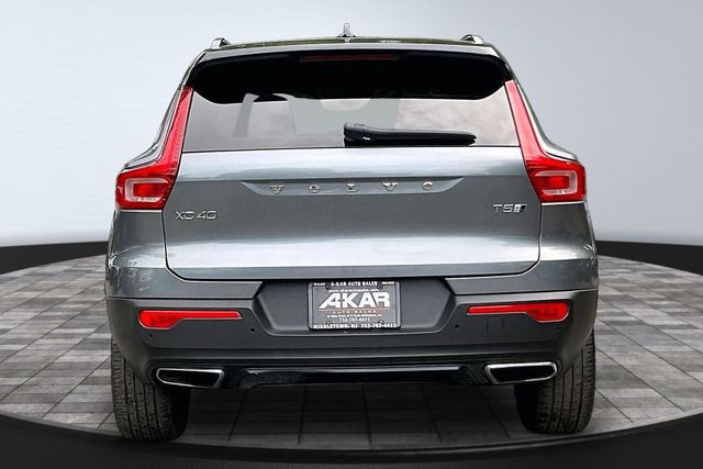 2019 Volvo XC40 T5 AWD R-Design - 23031206 - 5