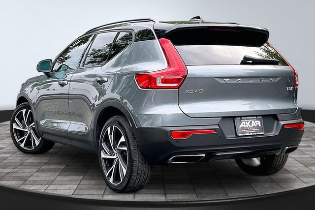 2019 Volvo XC40 T5 AWD R-Design - 23031206 - 6