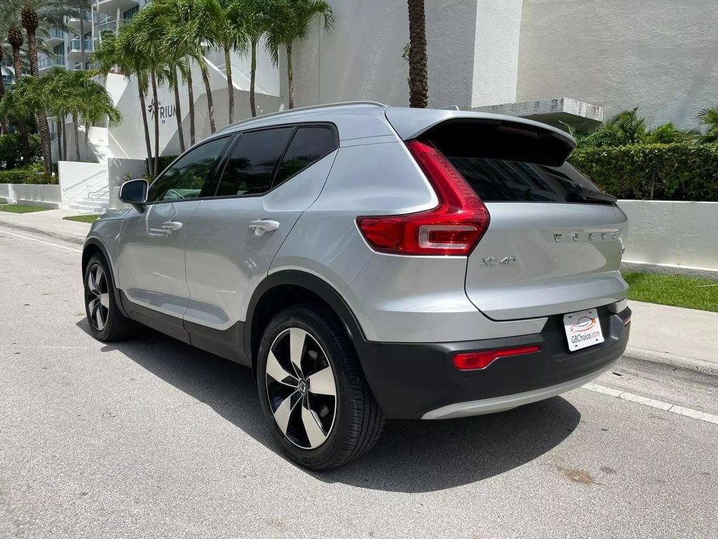 2019 Volvo XC40 T5 Momentum Sport Utility 4D - 22488359 - 4