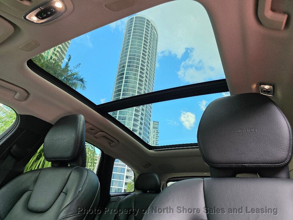 2019 Volvo XC60 Inscription photo 11