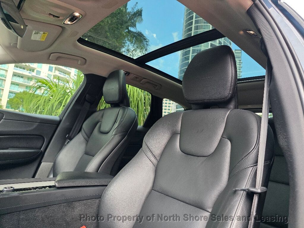 2019 Volvo XC60 Inscription photo 18