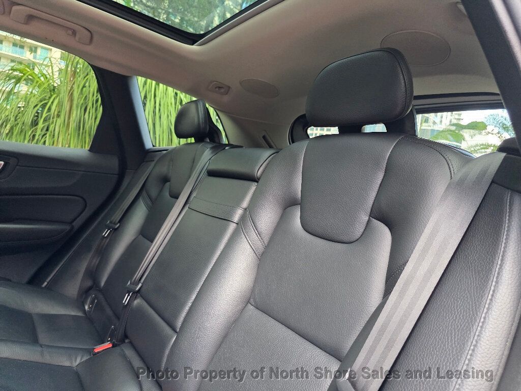 2019 Volvo XC60 Inscription photo 20