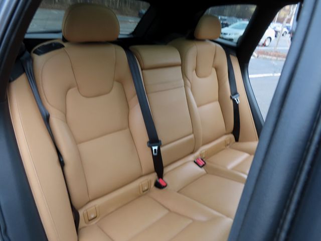 2019 Volvo XC60 T5 AWD Inscription - 22969093 - 28