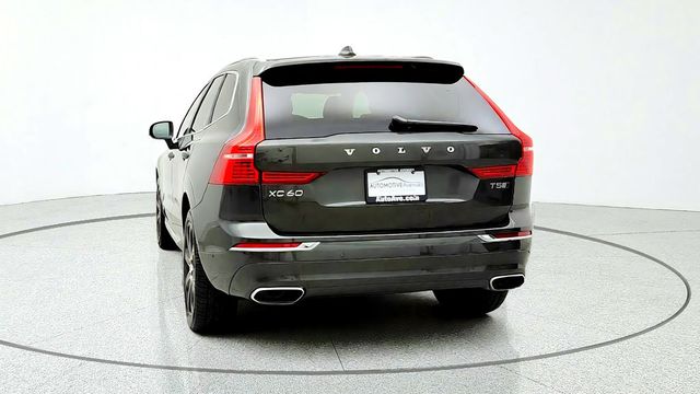 2019 Volvo XC60 T5 AWD Inscription w/ Advanced Pkg, 20'' Wheels & Heated Rear - 23101974 - 5