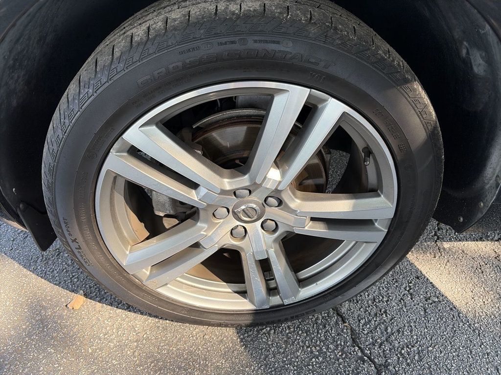 Volvo XC60 photo 10